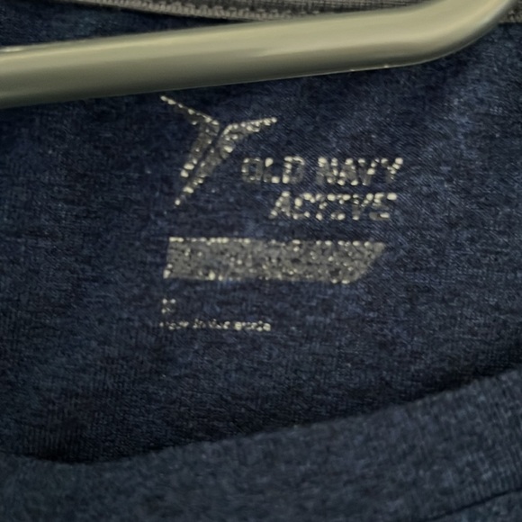 Old Navy Blue Short Sleeve Tee Everything is earned - Picture 3 of 3